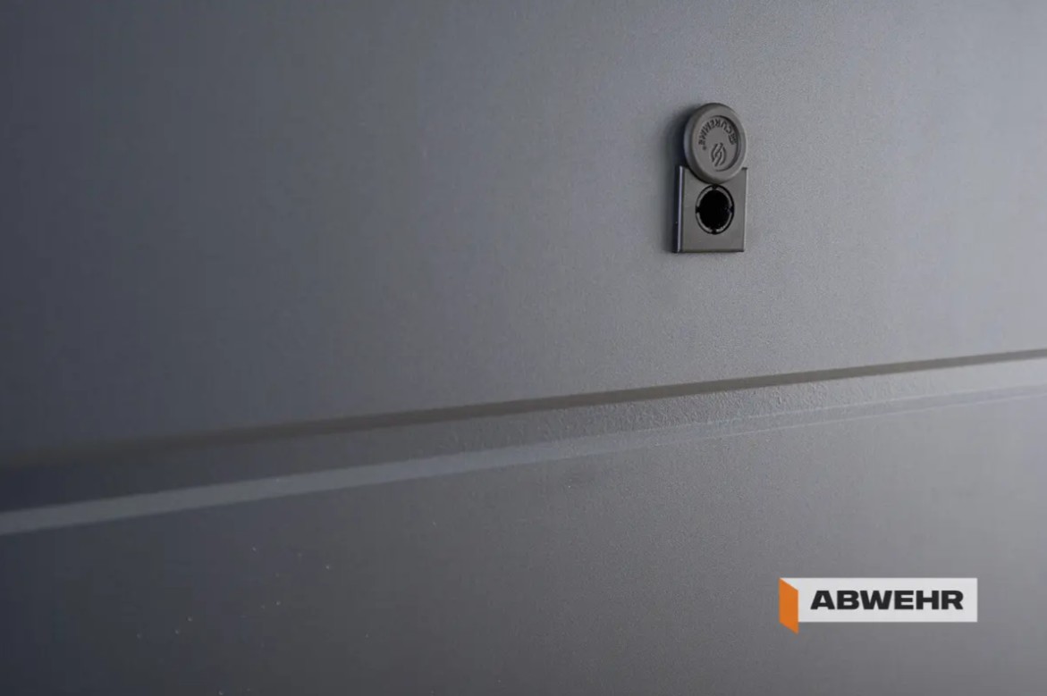 Внутрішня панель 3